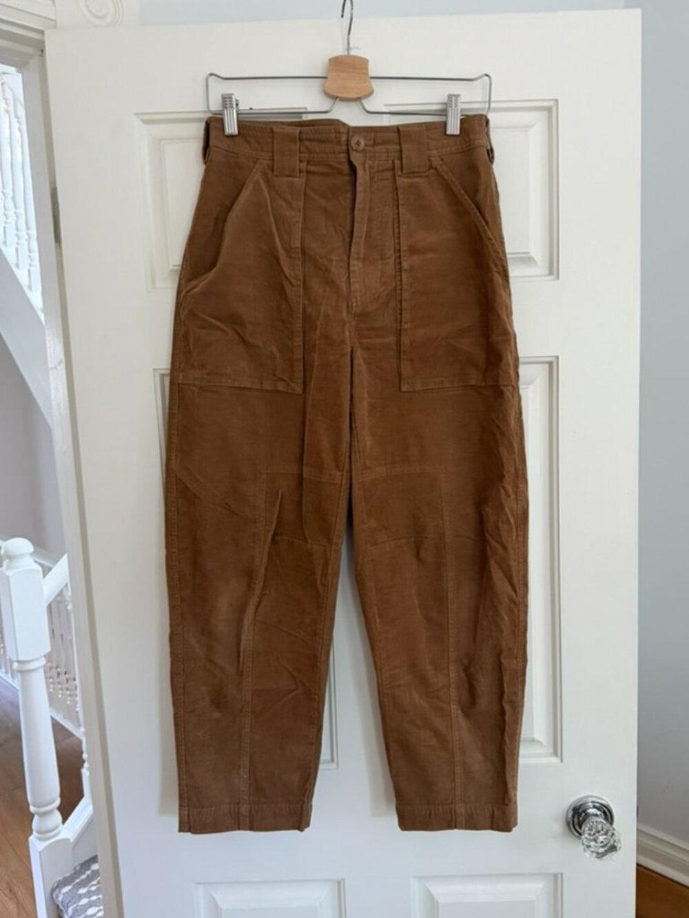 Banana Republic - Corduroy Barrel Pant